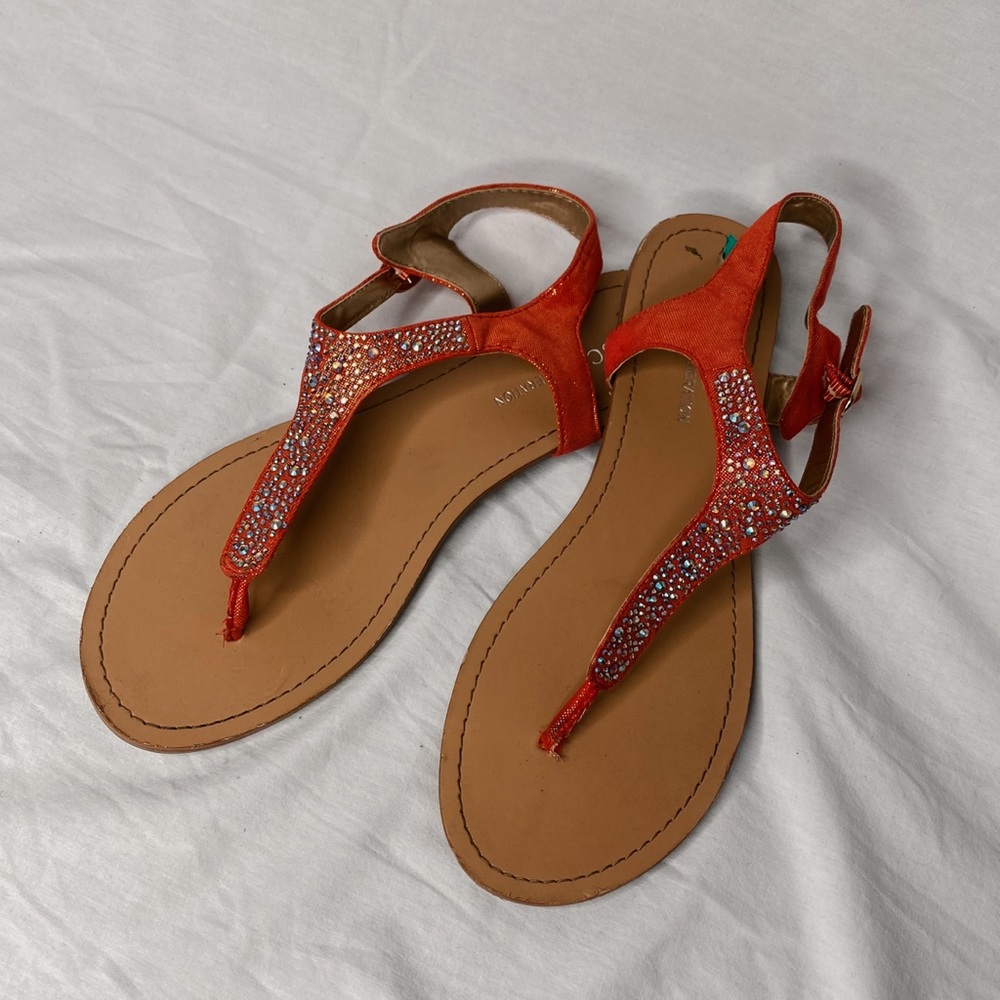 Women’s sandals